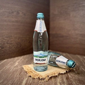 Вода минеральная Боржоми 0,5 л