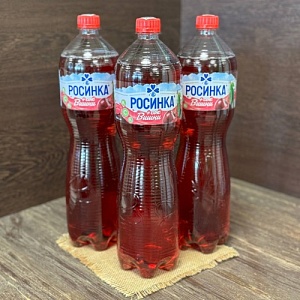 Напиток с соком вишни Липецкая Лайт газ 1,5 л 